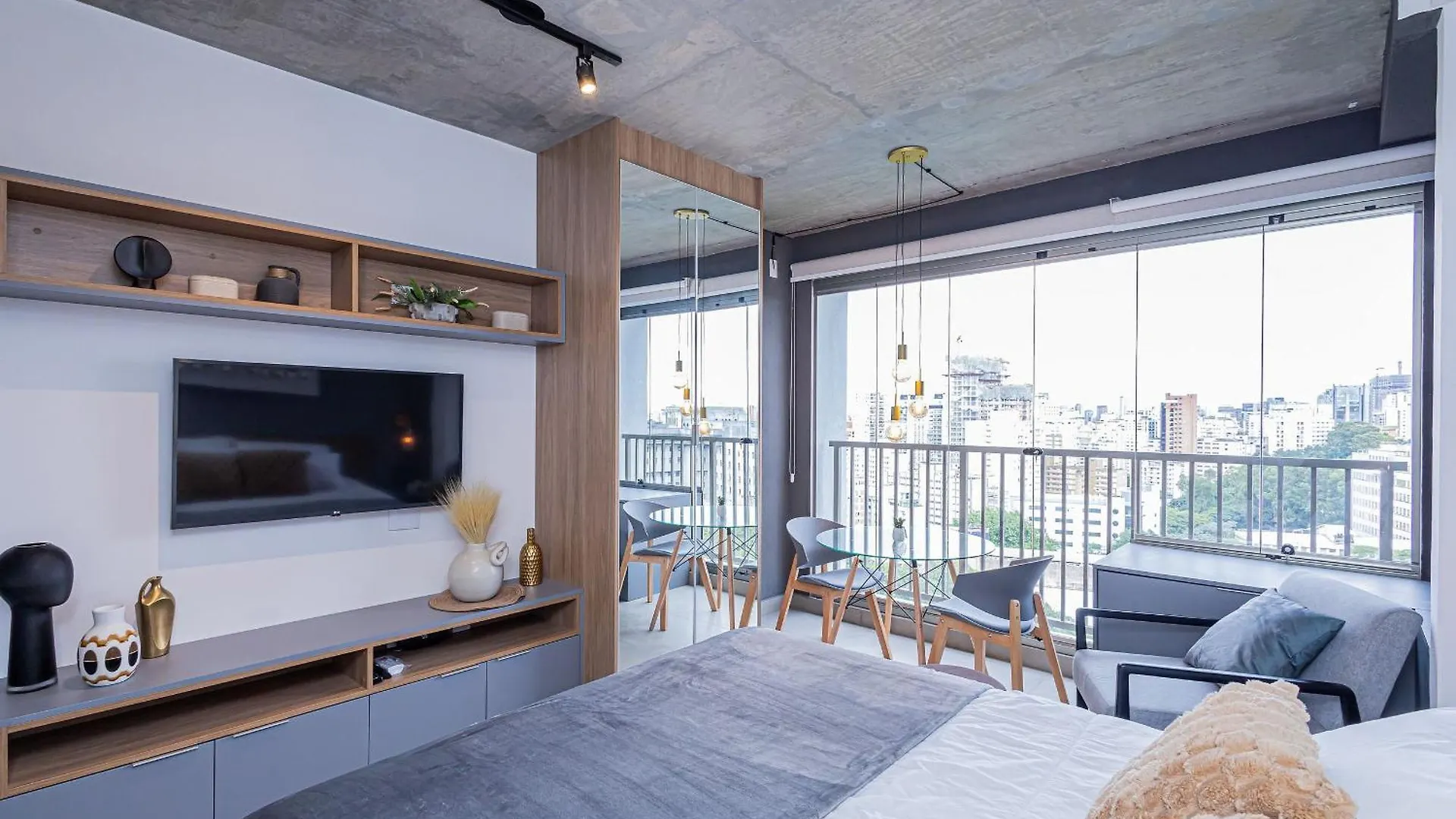 Apartment Condominio On Melo Alves Sao Paulo